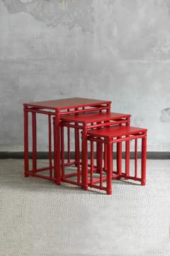  McGuire Furniture John and Elinor McGuire Nesting side tables in red lacquered bamboo Mcguire San Francisco 1970 - 3998937