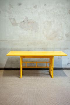  McGuire Furniture John and Elinor McGuire Yellow Lacquered Console with Flip Top Surface from McGuire San Francisco 1970s - 4480603