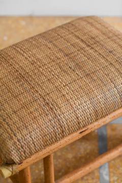  McGuire Furniture Pair of rattan and rush poufs with leather bindings Prod McGuire San Francisco - 3377350