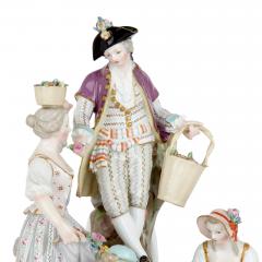  Meissen Porcelain Manufactory A large Meissen porcelain group of gardeners late 19th century - 2664933