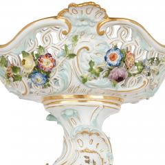  Meissen Porcelain Manufactory Large Meissen porcelain Rococo style centrepiece - 2841508