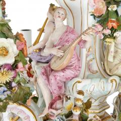  Meissen Porcelain Manufactory Large Rococo style porcelain chandelier by Meissen - 2176919