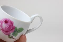  Meissen Porcelain Manufactory Meissen Swan Handle Demitasse Cup and Saucer in Rose Pattern 1950 Germany - 3098529