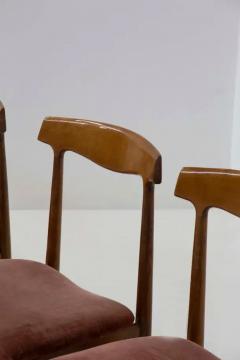  Midcentury Italian school Set of Five Italian Wood and Velvet Chairs - 3690801