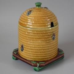  Minton Minton Majolica Beehive Honey Pot and Cover - 1766238