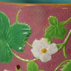  Minton Minton Majolica Strawberry Planter in Pink - 3309864