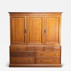  Morris Co Morris Co Attr An Arts Crafts Oak Treble Linen Press Metalwork by Rathbone - 4234511