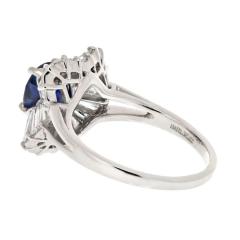  Oscar Heyman Brothers OSCAR HEYMAN PLATINUM 1 99CT CUSHION CUT SAPPHIRE AND DIAMOND BALLERINA RING - 3321645