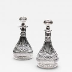  PERRIN GEDDES AN ELABORATELY CUT PAIR OF REGENCY SEMI SHIPS DECANTERS BY PERRIN GEDDES - 3789385