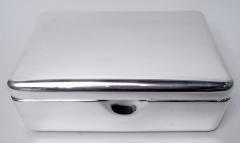  Pampaloni Large and Stylish Italian Modern Sterling Silver Box - 4542831