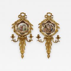  Pauly Co Pair of Italian porcelain and gilt bronze sconces by Pauly Co - 1612535