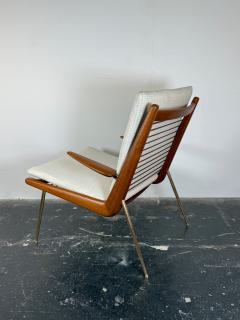  Peter Hvidt Orla M lgaard Nielsen Peter Hvidt and Orla Molgaard Nielsen Boomerang Chair Model FD 135 - 4117051