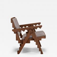  Phantom Hands Crocodile Chair in Dark Teak - 3836087