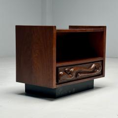  Pulaski Furniture Corporation Pulaski Brutalist Mid Century Modern Oceanic Nightstand Sculpted Walnut - 3756696