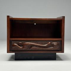  Pulaski Furniture Corporation Pulaski Brutalist Mid Century Modern Oceanic Nightstand Sculpted Walnut - 3756697