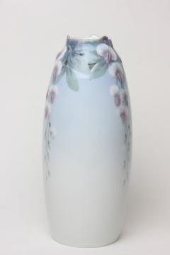  R rstrand Rorstrand Studio R rstrand Art Nouveau Porcelain Reticulated Wisteria Flower Vase 1900 Sweden - 3055558