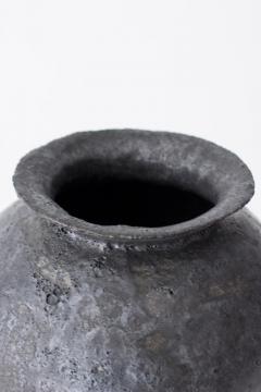 Raquel Vidal Pedro Paz Stamnos Antracita Stoneware Vase by Raquel Vidal and Pedro Paz - 1720744