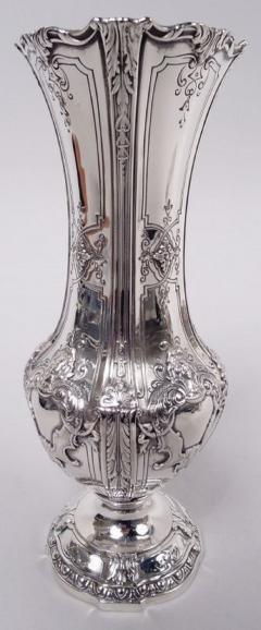  Reed Barton Antique Reed Barton Sterling Silver 7 Inch Vase in Louis XV Pattern - 4045774