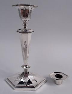  Reed Barton Pair of Reed Barton Snazzy Edwardian Modern Classical Candlesticks - 4338630