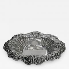  Reed Barton Reed Barton Francis 1 Sterling Silver Repousee Footed Large Dish 1955 - 363518