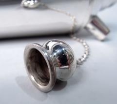  Reed Barton Reed Barton Sterling Silver Home Alone Mini Martini Solo Shaker - 4377313