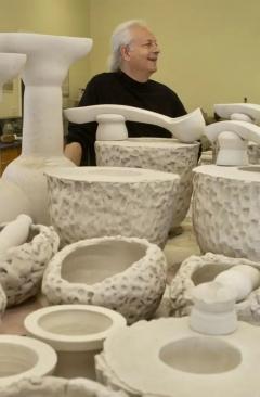  Richard A Hirsch Richard Hirsch Ceramic Altar Bowl with Blown Glass Ladle Sculpture 3 2020 - 3541511
