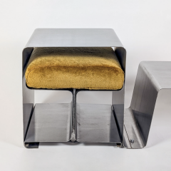  Roche Bobois STAINLESS STEEL COFFEE TABLE AND MOHAIR STOOL ROCHE BOBOIS R D 1970  - 4335359
