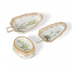  Royal Copenhagen Extensive Royal Copenhagen Flora Danica Porcelain Dinner Service - 4799740
