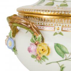  Royal Copenhagen Pair of Royal Copenhagen Flora Danica Porcelain Covered Tureens - 4721391
