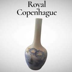  Royal Copenhagen Pretty one flower porcelain vase by Royal Copenhagen - 4683600