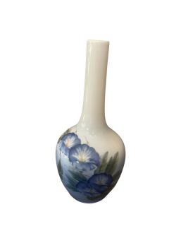  Royal Copenhagen Pretty one flower porcelain vase by Royal Copenhagen - 4683850