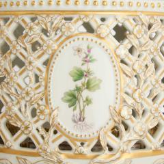  Royal Copenhagen Two Danish porcelain Flora Danica ice cream domes by Royal Copenhagen - 4584858