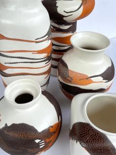  Royal Haeger Set of 5 Royal Haeger pottery vases w brown russet drip glaze on ivory ground - 2624054