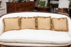  Royal Manufacture of Aubusson French 19th Century Aubusson Woven Tapestry Pillow with Roses and Tassels - 3485366