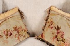  Royal Manufacture of Aubusson Pair of French 19th Century Aubusson Tapestry Pillows with Roses and Tassels - 3485373