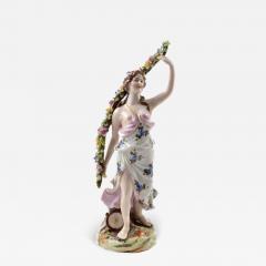  Royal Vienna Porcelain Royal Vienna Porcelain Figurine of a Young Woman Austria19th century - 3620113