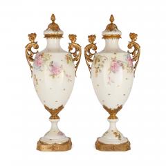  S vres Porcelain Manufactory Pair of large S vres style porcelain and gilt metal vases - 2994605