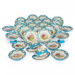  S vres Porcelain Manufacture Nationale de S vres Large antique French S vres style porcelain dessert service with a travel case - 4585035