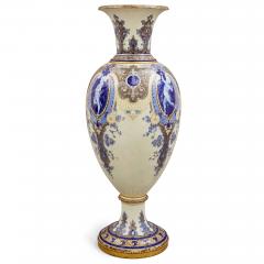  S vres Porcelain Manufacture Nationale de S vres Very large antique S vres p te sur p te porcelain vase with stand - 4409195