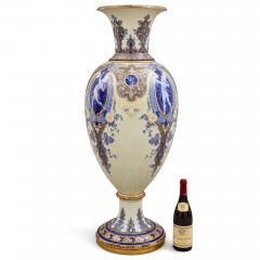  S vres Porcelain Manufacture Nationale de S vres Very large antique S vres p te sur p te porcelain vase with stand - 4409205
