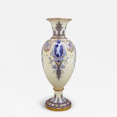  S vres Porcelain Manufacture Nationale de S vres Very large antique S vres p te sur p te porcelain vase with stand - 4412317