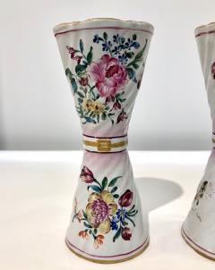  Saint Cl ment 1870s St Clement French Faience Majolica Pair of White Pink Flower Vases - 670628