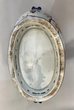  Samson Manufacture Jardiniere with the royal coat of arms of France Paris France circa 1880 - 3387894