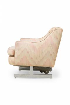  Saporiti Pair of Saporiti Silver Polished Metal Beige Zig Zag Upholstered Armchairs - 4273936