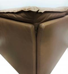  Saporiti Vintage Saporiti Italia 2 Seat Leather Sofa with Curved Sides - 4205437