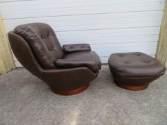  Selig Furniture Co Wonderful Selig Swivel Egg Lounge Chair with Ottoman Mid Century Modern - 1581994