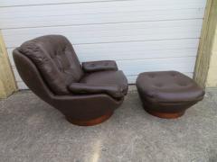  Selig Furniture Co Wonderful Selig Swivel Egg Lounge Chair with Ottoman Mid Century Modern - 1582010