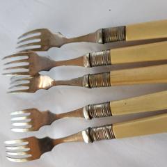  Sheffield Antique English Sheffield EPNS A1 Silverplate Five Dainty Forks Floral Design - 2609557