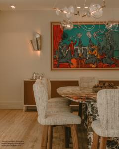  Silvio Mondino Studio Trapezi Five Lights Aged Brass Contemporary Pendant Chandelier Blown Glass - 4489271