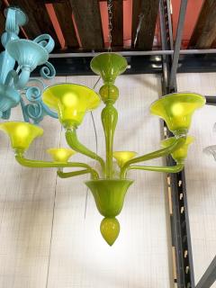  SimoEng Contemporary Translucent Apple Green Murano Style Glass Chandelier - 2830982